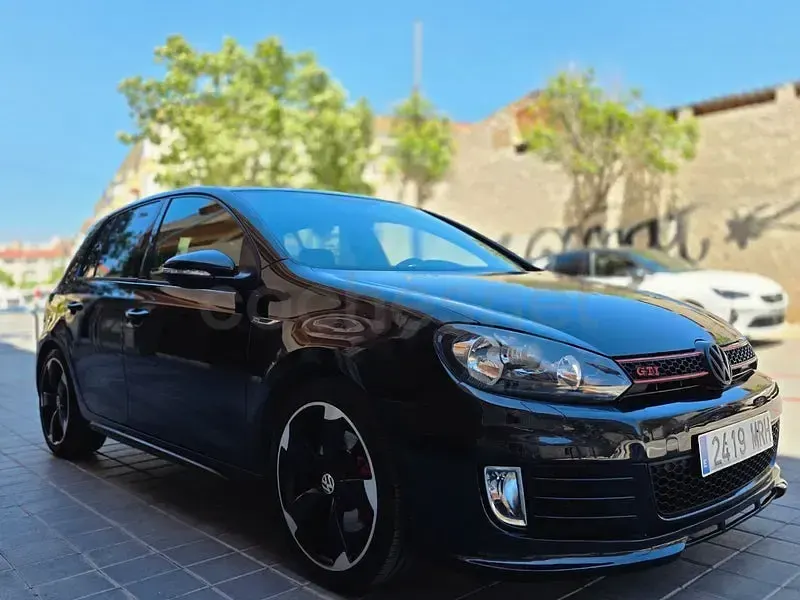 Usado VW Golf VI GTI 210 CV (154 kW) 2010 Negro Utilitario