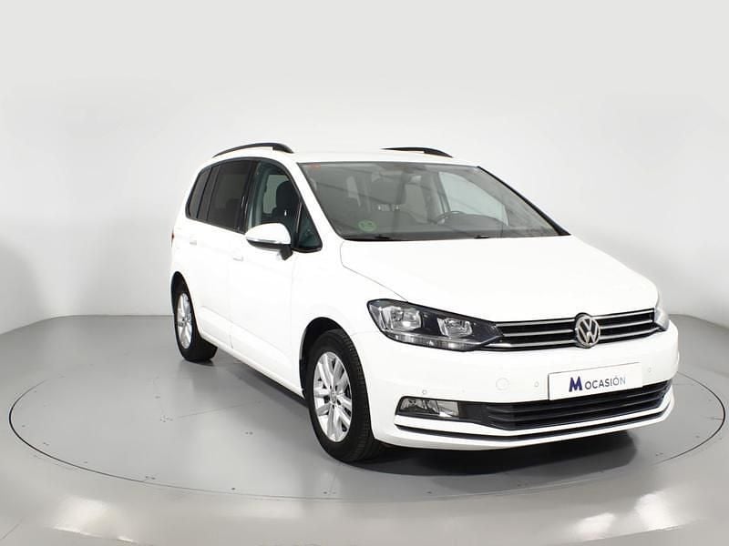 Usado VW Touran Advance 150 CV (110 kW) 2017 Blanco Monovolumen