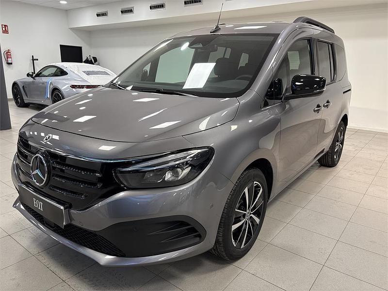 Nuevo Mercedes EQT200 Advanced Plus 89 kW (122 CV) 2025 Eléctrico Monovolumen