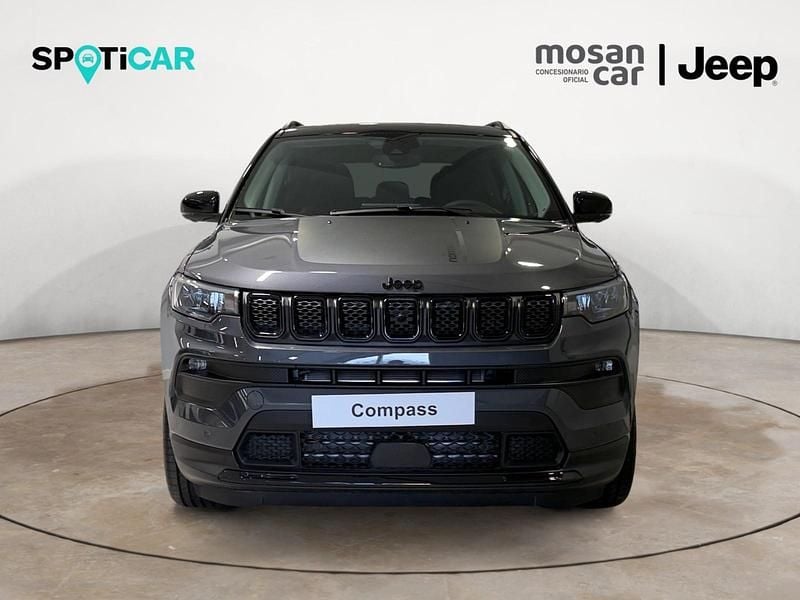 Nuevo Jeep Compass North 130 CV (95 kW) 2025 Gris grafito/negro SUV