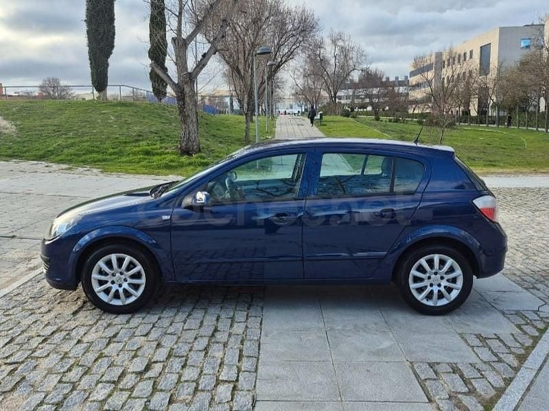 Usado Opel Astra Enjoy 100 CV (73 kW) 2007 Azul Berlina