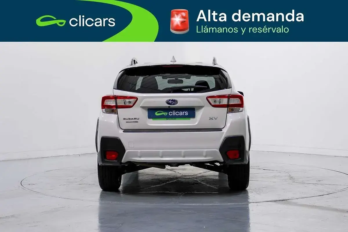 Usado Subaru XV Sport 114 CV (83 kW) 2019 Blanco SUV