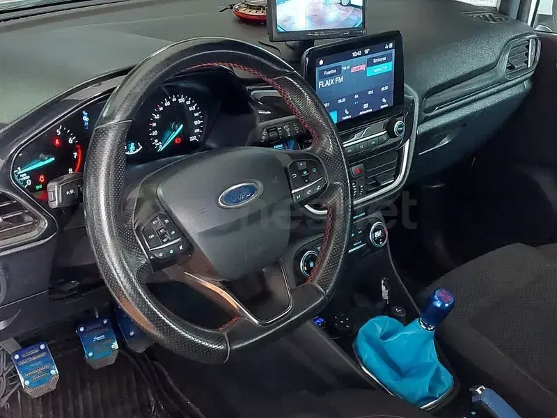 Usado Ford Fiesta ST-Line 75 CV (55 kW) 2020 Blanco Utilitario