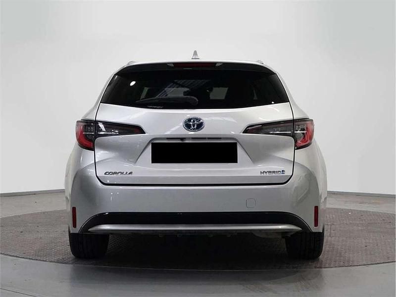 Usado Toyota Corolla Sport 122 CV (89 kW) 2023 Gris ágata Familiar