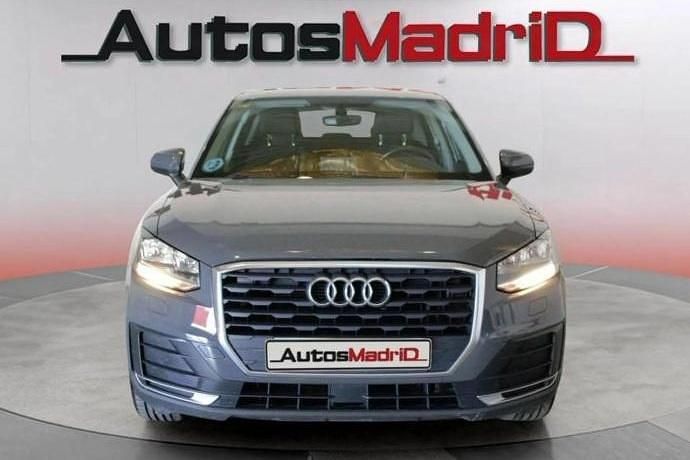 Usado Audi Q2 Advanced Plus 116 CV (85 kW) 2020 Gris SUV