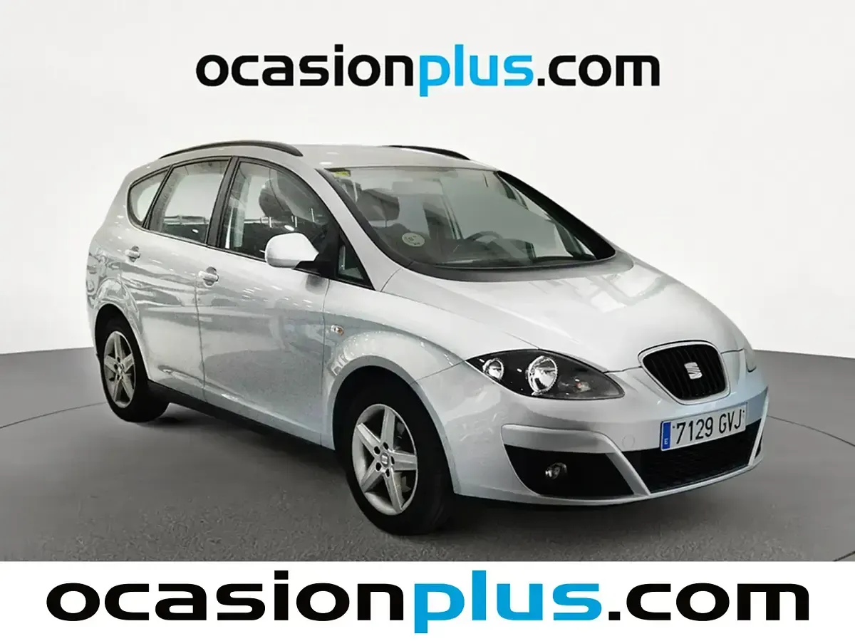 Usado Seat Altea Ecomotive 105 CV (77 kW) 2010 Gris Monovolumen