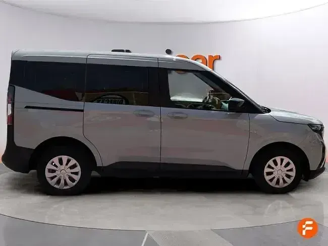 Usado Ford Tourneo Courier Active 125 CV (91 kW) 2024 Azul Monovolumen