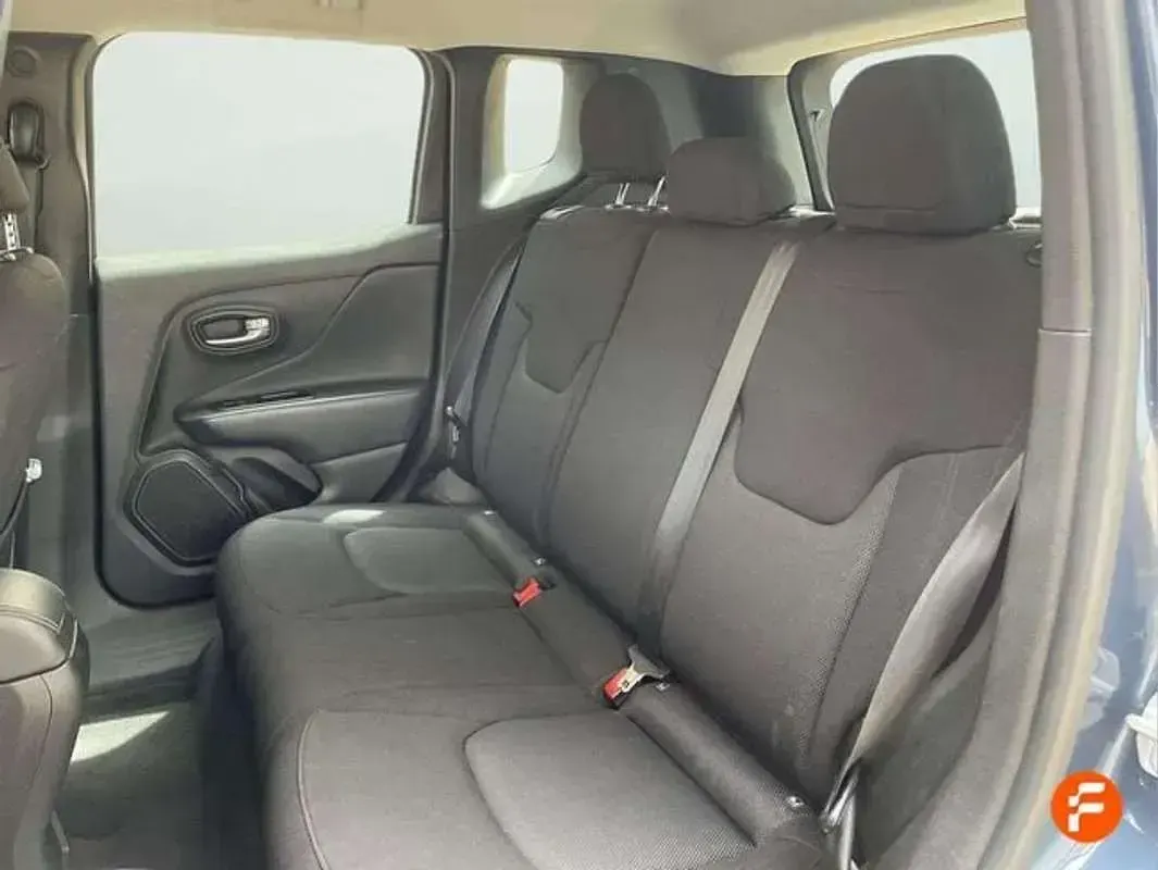 Usado Jeep Renegade Longitude 120 CV (88 kW) 2022 Gris SUV