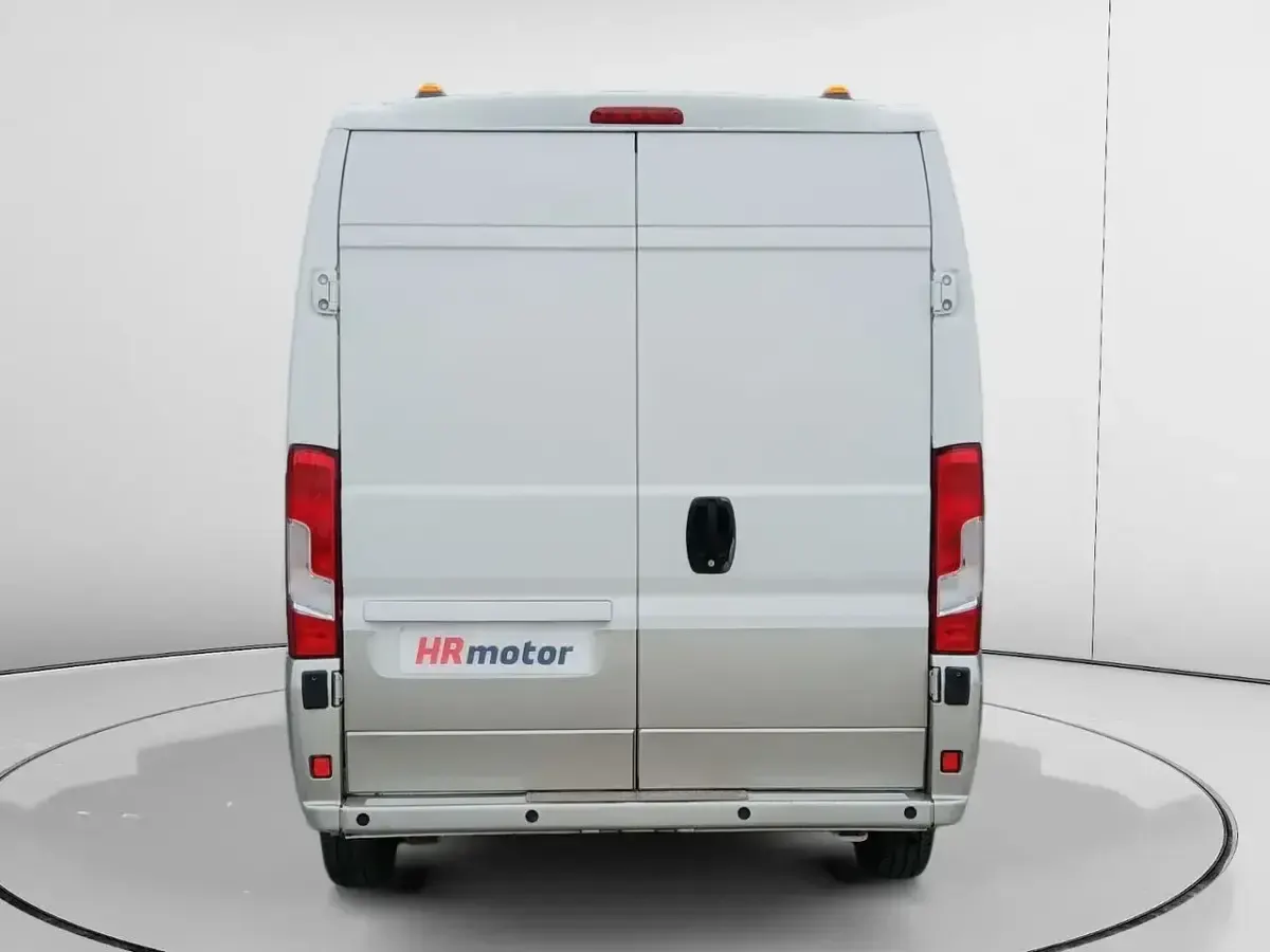 Käytetty Citroën Jumper 110 HP (80 kW) 2019 Valkoinen Tila-auto