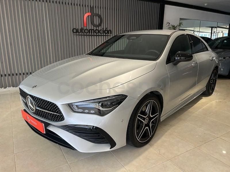 Usado Mercedes CLA200 150 CV (110 kW) 2024 Gris / plata Berlina