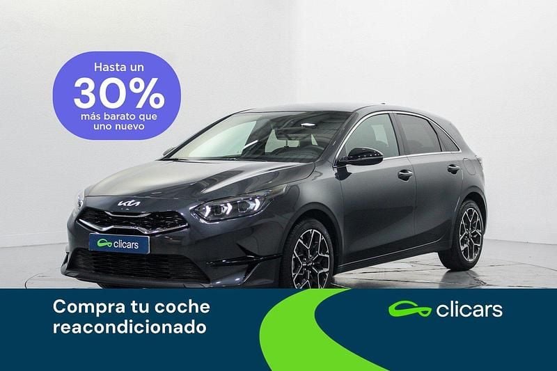 Gris Usado 2025 Kia Ceed Style Familiar | 21.490 € (Buen precio) - Imagen 1/4