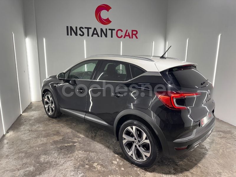 Usado Renault Captur RS Line 160 CV (117 kW) 2022 Negro SUV