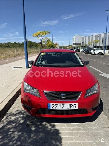 Rojo Usado 2016 Seat Leon CONNECT Berlina | 8500 € (Super precio) - Imagen 1/4