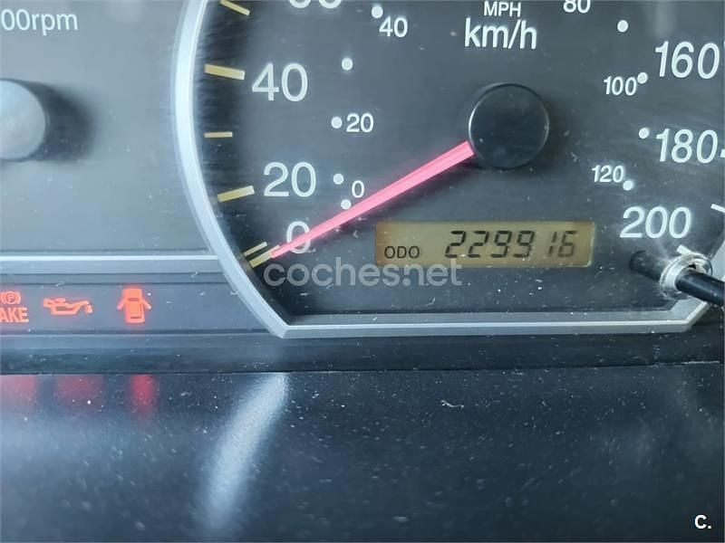 Usado Kia Carens EX 112 CV (82 kW) 2004 Negro Monovolumen