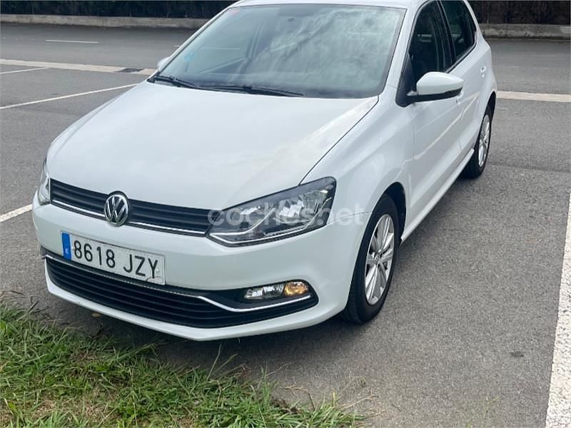 Blanco Usado 2017 VW Polo Advance Berlina | 9600 € (Precio justo) - Imagen 1/4