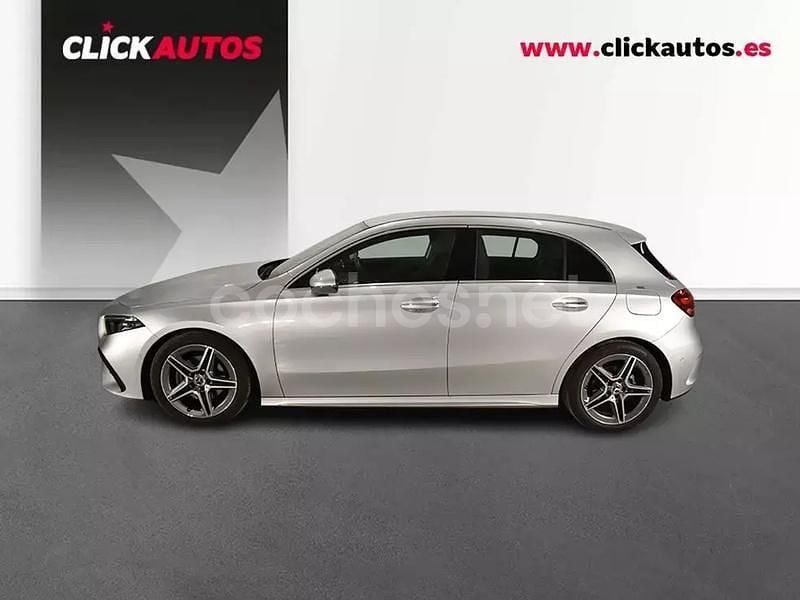 Usado Mercedes A200 AMG line 150 CV (110 kW) 2024 Gris / plata Berlina