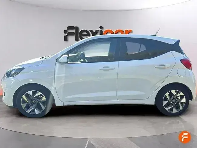 Używany Hyundai i10 63 KM (46 kW) 2025 Biały Hatchback