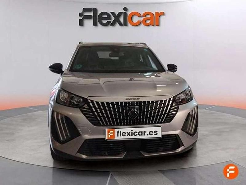 Usado Peugeot 2008 Allure 131 CV (96 kW) 2024 Gris SUV