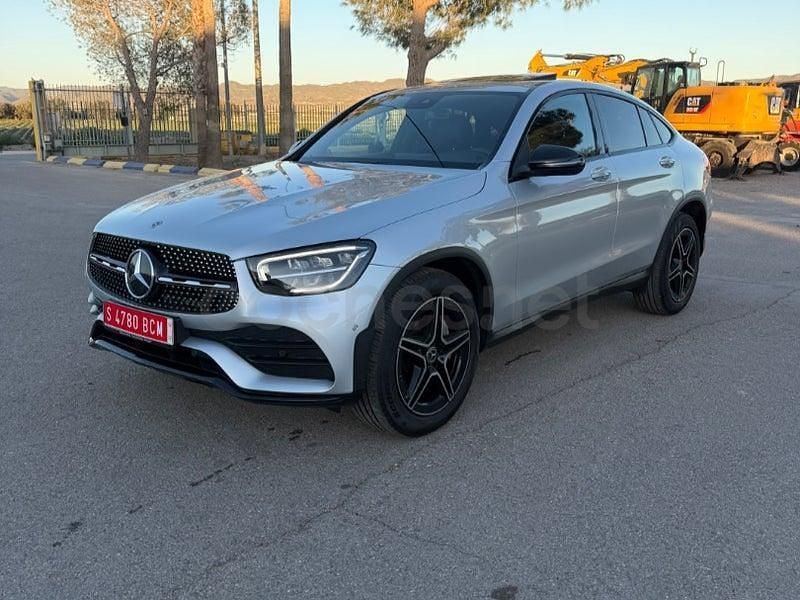 Usado Mercedes GLC220 194 CV (142 kW) 2020 Gris / plata Coupe