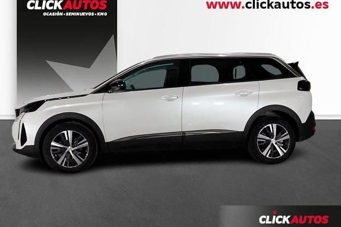 Usado Peugeot 5008 Allure 130 CV (95 kW) 2023 SUV