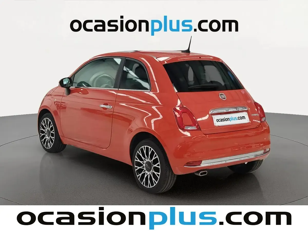 Usado Fiat 500 Dolcevita 71 CV (52 kW) 2024 Naranja Utilitario