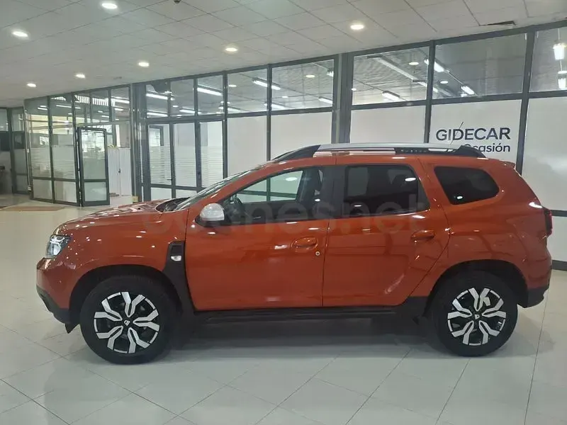 Usado Dacia Duster Comfort 130 CV (95 kW) 2022 Naranja SUV