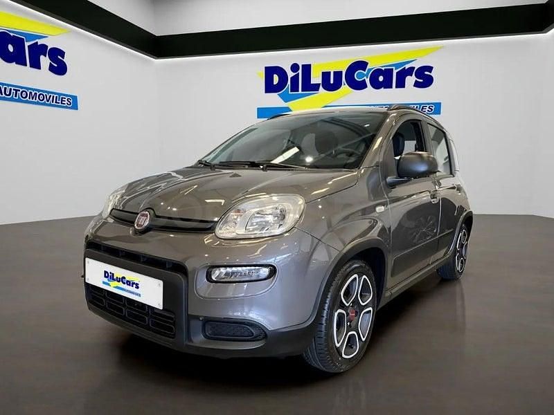Usado Fiat Panda City Life 70 CV (51 kW) 2022 Gris / plata Berlina