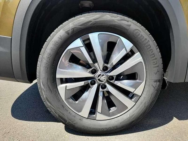 Usado Skoda Kodiaq Selection 150 CV (110 kW) 2024 Amarillo SUV