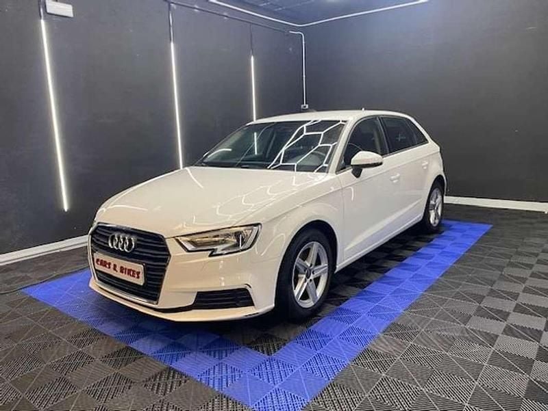 Blanco Usado 2018 Audi A3 Sportback Premium Utilitario | 14.851 € (Buen precio) - Imagen 1/4