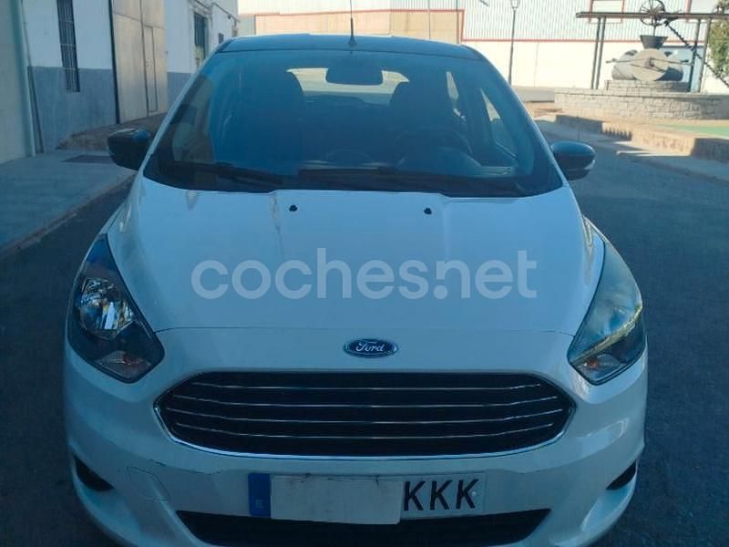 Blanco Usado 2018 Ford Ka Plus Utilitario | 7500 € (Buen precio) - Imagen 1/2