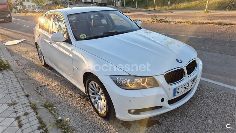 Usado BMW 320 177 CV (130 kW) 2009 Blanco Berlina