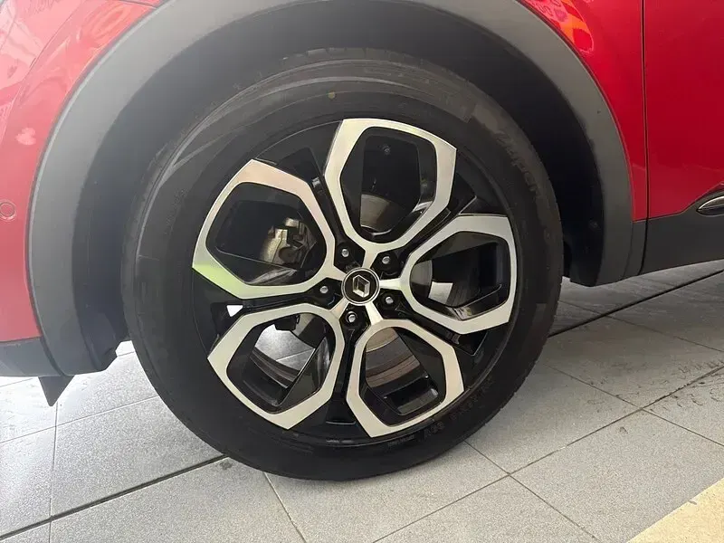 Usado Renault Arkana Zen 140 CV (102 kW) 2021 Roj0 deseo SUV
