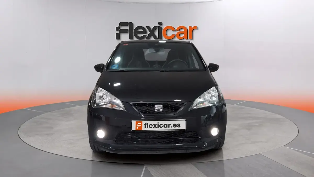 Usado Seat Mii 61 kW (83 CV) 2021 Negro Utilitario