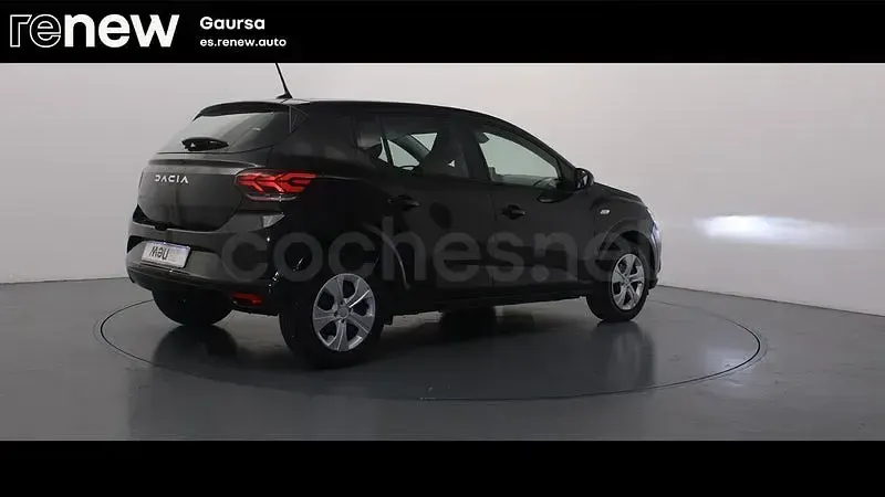 Usado Dacia Sandero Expression 101 CV (74 kW) 2024 Blanco Berlina