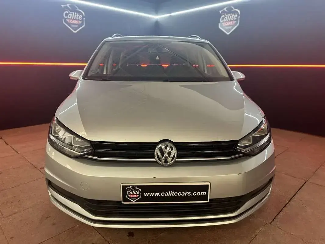 Usado VW Touran Edition 116 CV (85 kW) 2017 Monovolumen