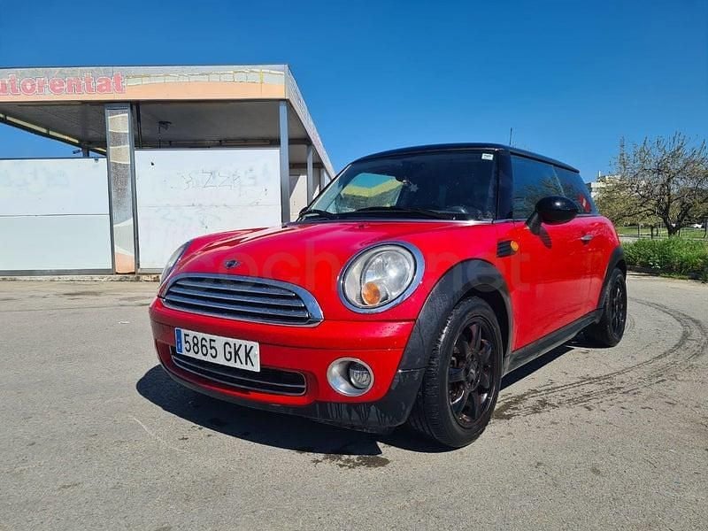 Usado Mini Cooper 120 CV (88 kW) 2010 Rojo Utilitario