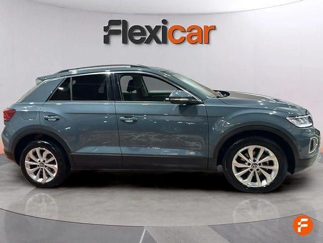 Usado VW T-Roc Life 150 CV (110 kW) 2023 Azul SUV