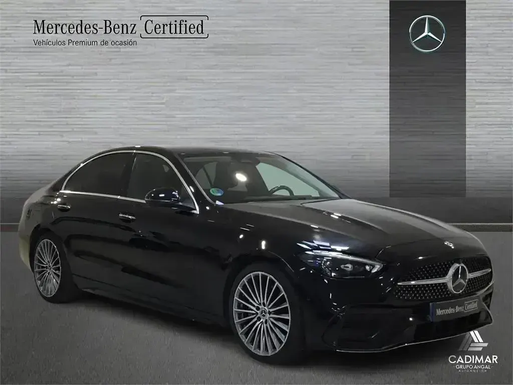 Usado Mercedes C220 200 CV (147 kW) 2021 Negro obsidiana Berlina