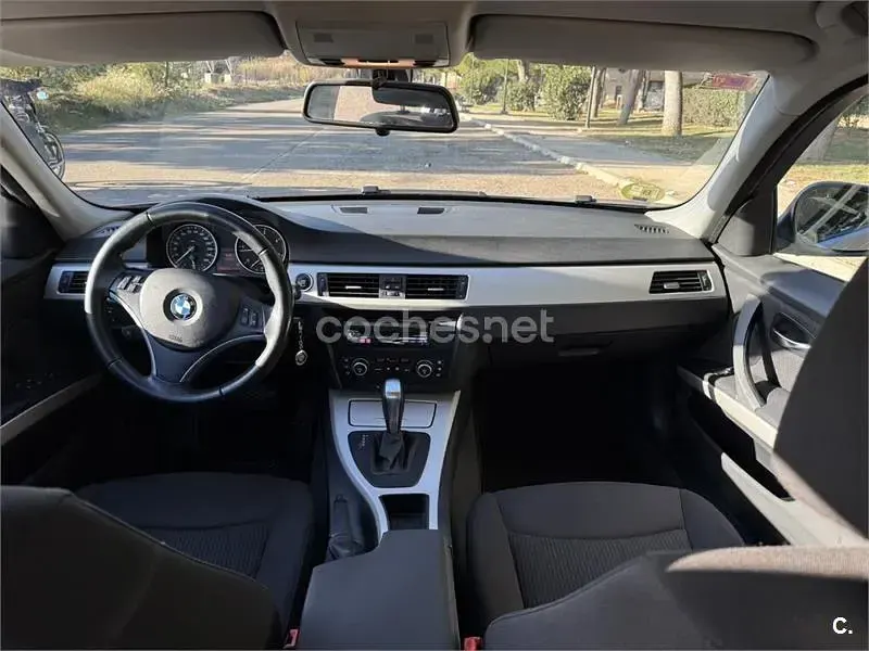 Usado BMW 320 163 HP (119 kW) 2008 Cinzento Sedan