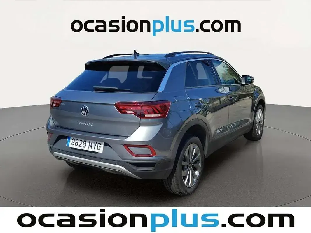Usado VW T-Roc Life 116 CV (85 kW) 2024 Gris SUV