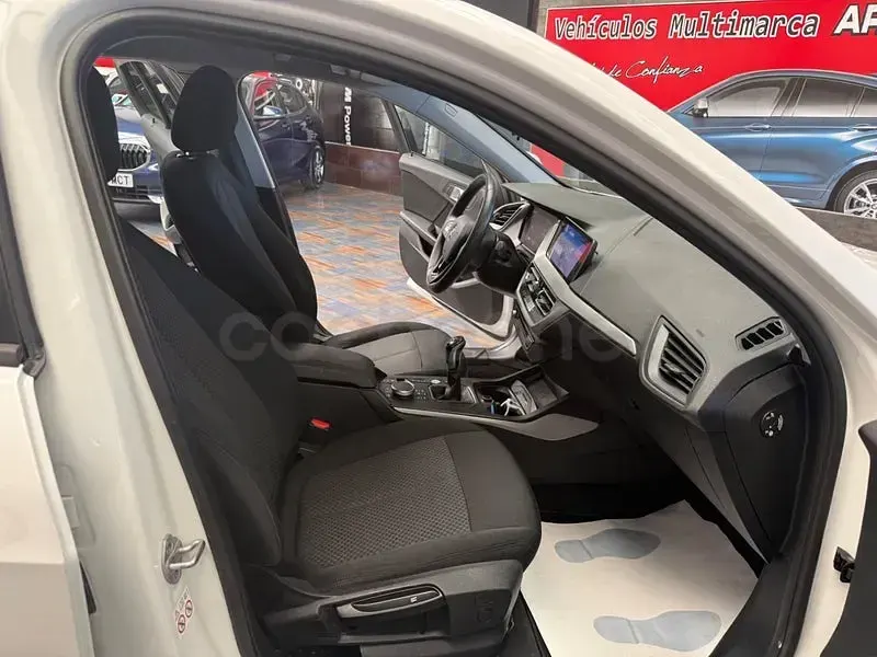 Usado BMW 118 136 CV (100 kW) 2022 Blanco Utilitario