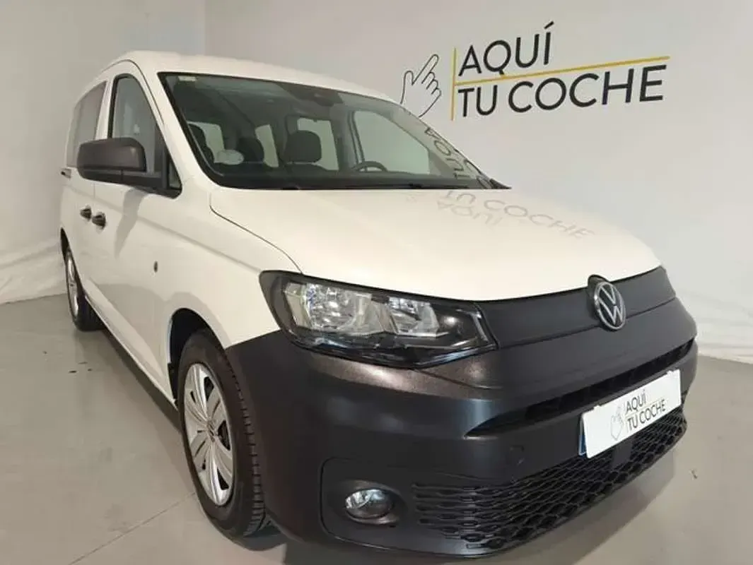 Usado VW Caddy 102 CV (75 kW) 2021 Blanco Monovolumen