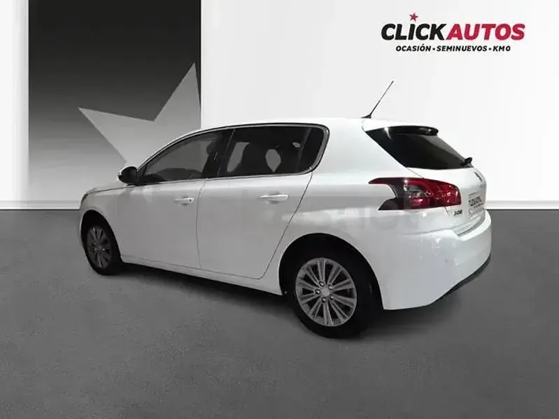 Usado Peugeot 308 Allure 110 CV (80 kW) 2021 Blanco Berlina