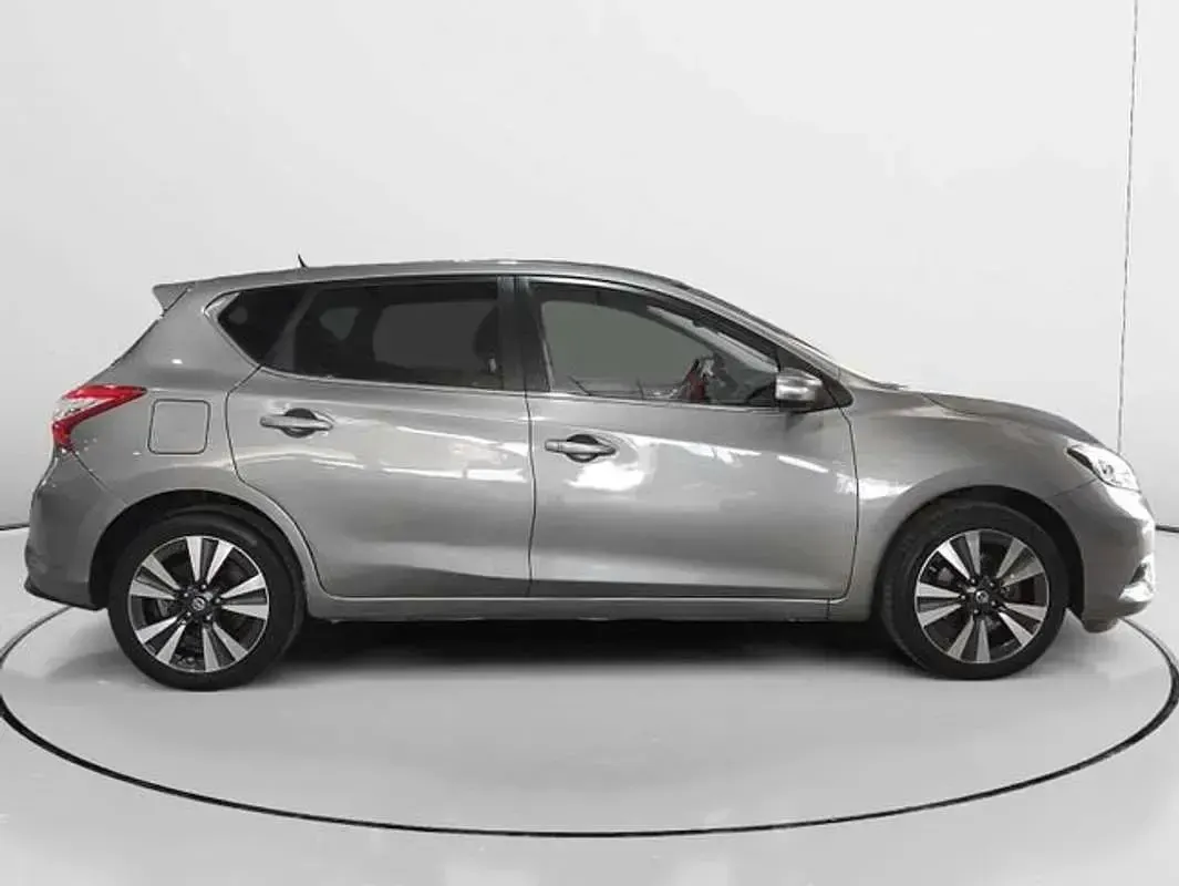 Usado Nissan Pulsar Acenta 116 CV (85 kW) 2015 Gris Utilitario