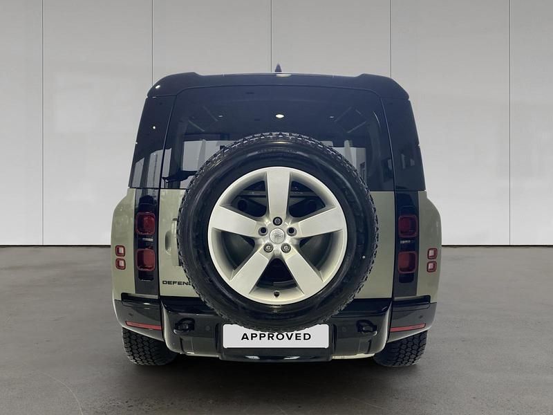 Usado Land Rover Defender SE Dynamic 249 CV (183 kW) 2025 Pangea green SUV