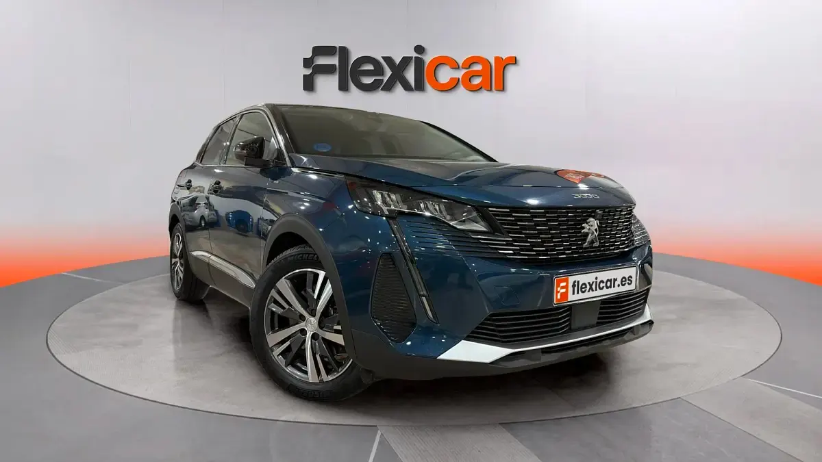 Usado Peugeot 3008 Allure 180 HP (132 kW) 2022 SUV