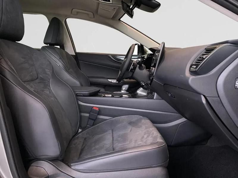 Usado Lexus NX350h 242 CV (177 kW) 2025