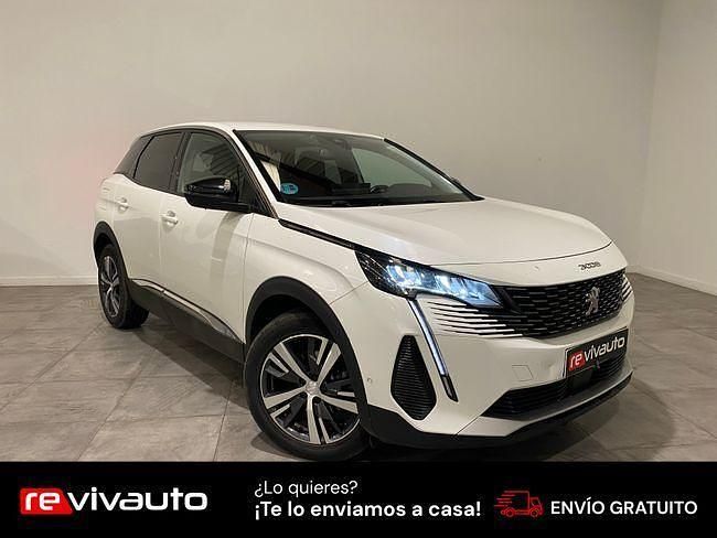 Usado Peugeot 3008 Allure 130 CV (95 kW) 2022 Blanco SUV