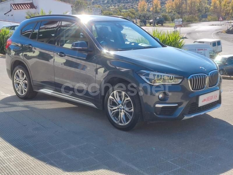 Usado BMW X1 150 CV (110 kW) 2016 Gris / plata SUV