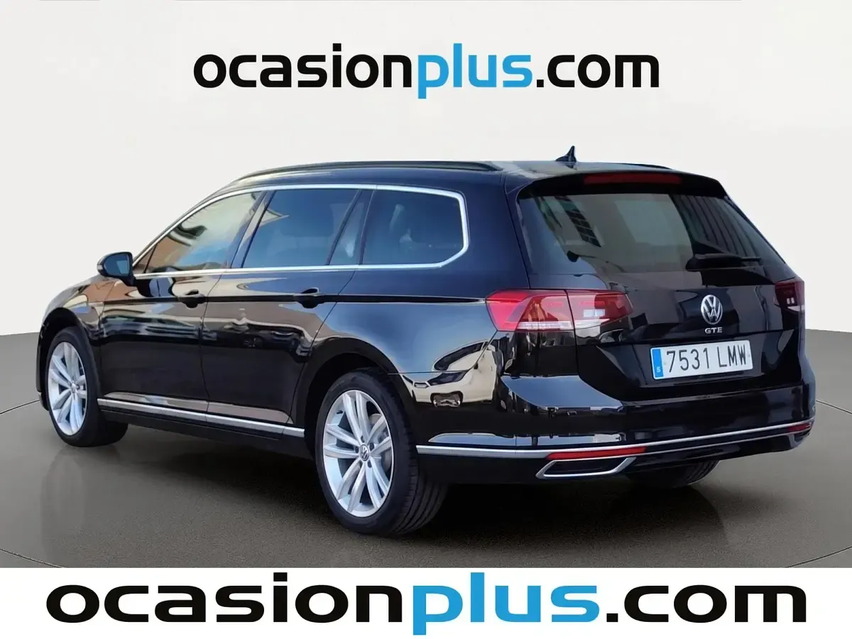Usado VW Passat GTE 218 CV (160 kW) 2021 Negro Familiar
